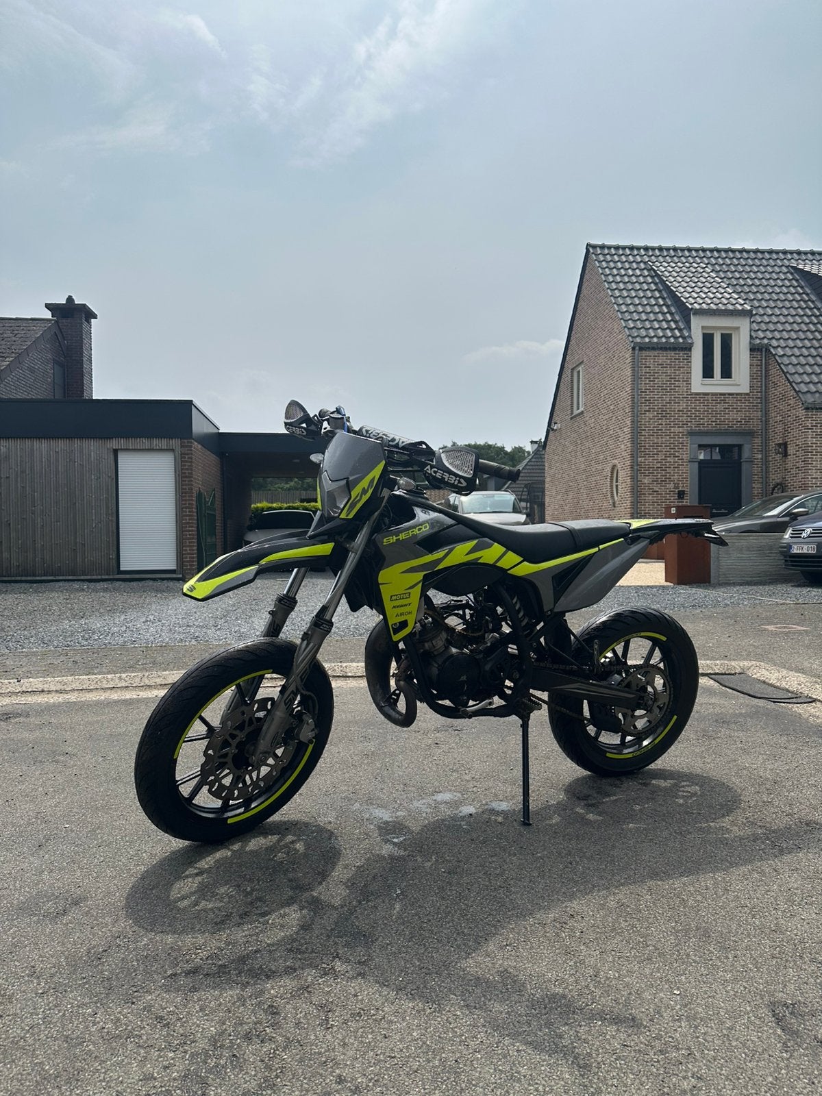 Sherco SM-R 50 origineel 17000km alle papieren 2 sleutels, Fietsen en Brommers, Brommers | Overige merken, Ophalen