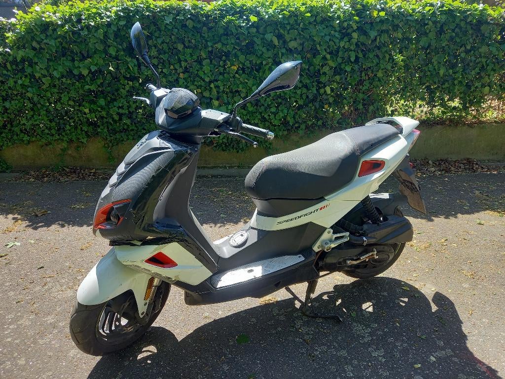 PEUGEOT SPEEDFIGHT 4  VOOR OPMAAK OF ONDERDELEN KLASSE A, Fietsen en Brommers, Scooters | Peugeot, Ophalen, Gebruikt, Klasse A (25 km/u)
