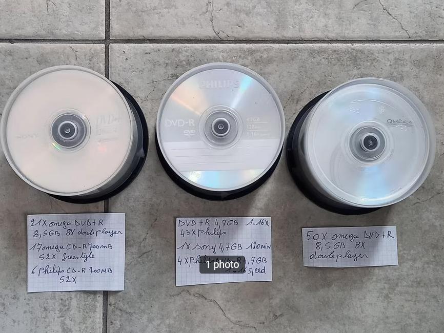 lot divers cloches dvd et cd enregistrable neuf, Informatique & Logiciels, Disques enregistrables, Neuf, Dvd, Double couche, Lightscribe