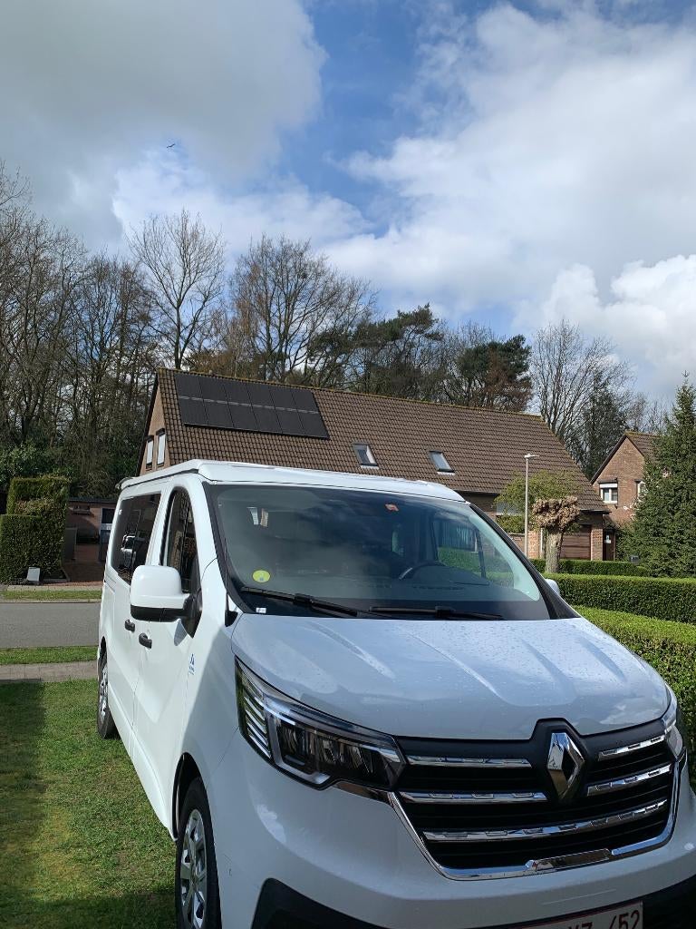 minicamper Pilote, Renault, automaat, 2023, 23.200 km, Caravanes & Camping, Camping-cars, Siège de train, Jusqu'à 4, Réfrigérateur
