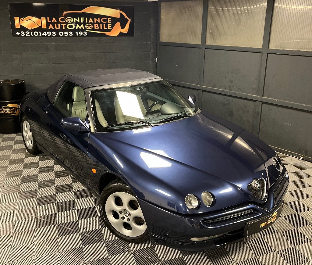 Alfa Roméo Spider 2.0i CT OK Garantie 1 An, Autos, Cuir, Beige, Spider, Particulier