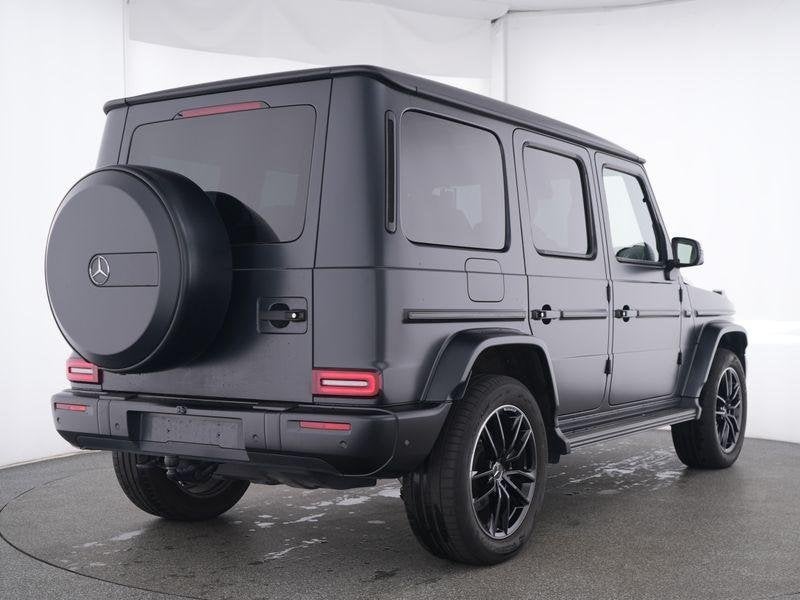 Mercedes-Benz G 450 d + AMG LINE + NAPPA + TREKHAAK + BURMES, Automaat, Dealer onderhouden, Stof, Gebruikt