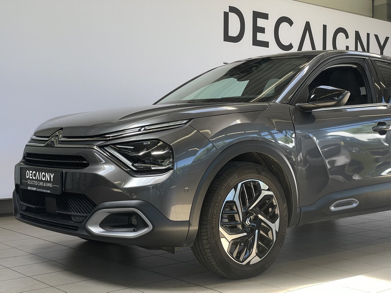 Citroen C4 1.2T AT8 *Open dak*Leder*Navigatie, Auto's, https://public.car-pass.be/vhr/2a446f02-aeb3-4ef5-a466-551a26b5aef6, 0 kg