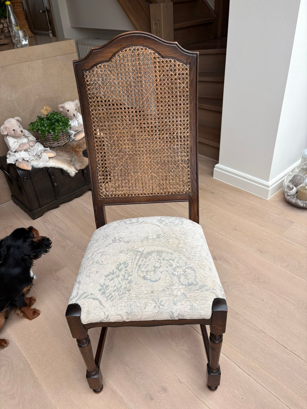 Landelijk stoelen, Ophalen