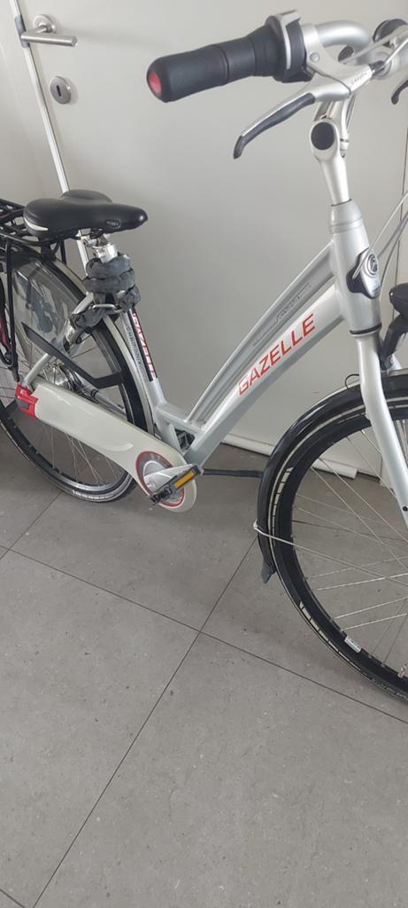 Gazelle chamonix zo goed als nieuw, Fietsen en Brommers, Fietsen | Dames | Damesfietsen, Ophalen of Verzenden, Gazelle