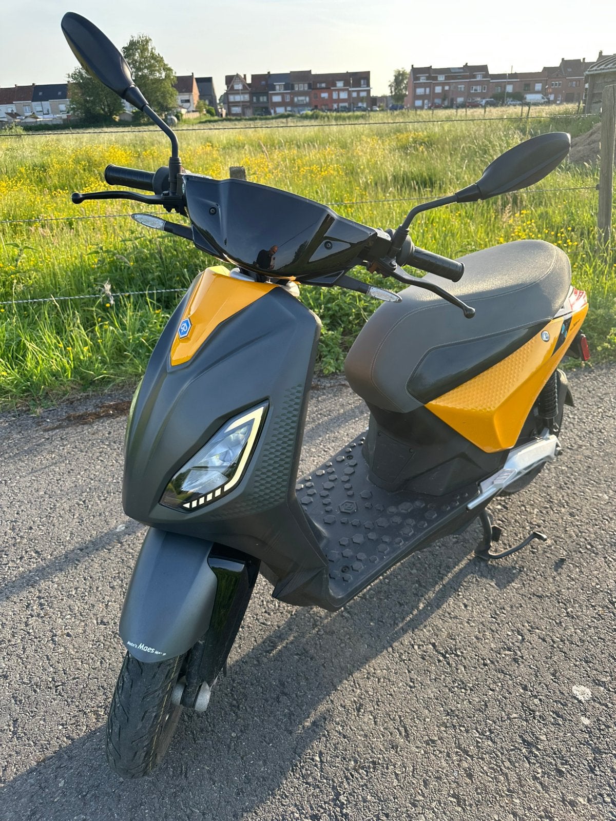 Piaggio one A Classe full elektrisch, Vélos & Vélomoteurs, Vélomoteurs & Scooters bridés, Enlèvement, Comme neuf, Électrique, Piaggio