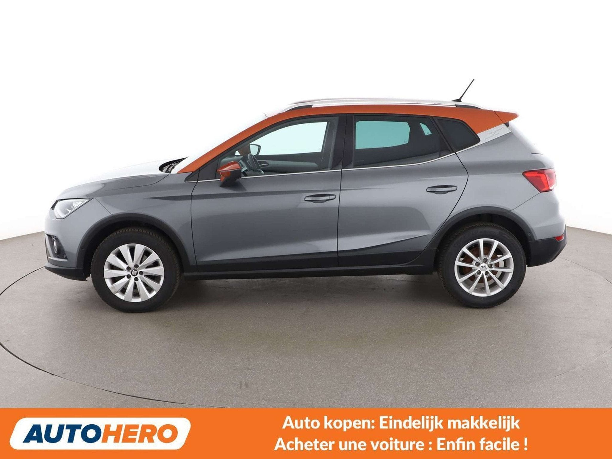 SEAT Arona 1.6 TDI Xcellence (année de construction 2017), Autos, Boîte manuelle, Noir, 5 portes, 1598 cm³