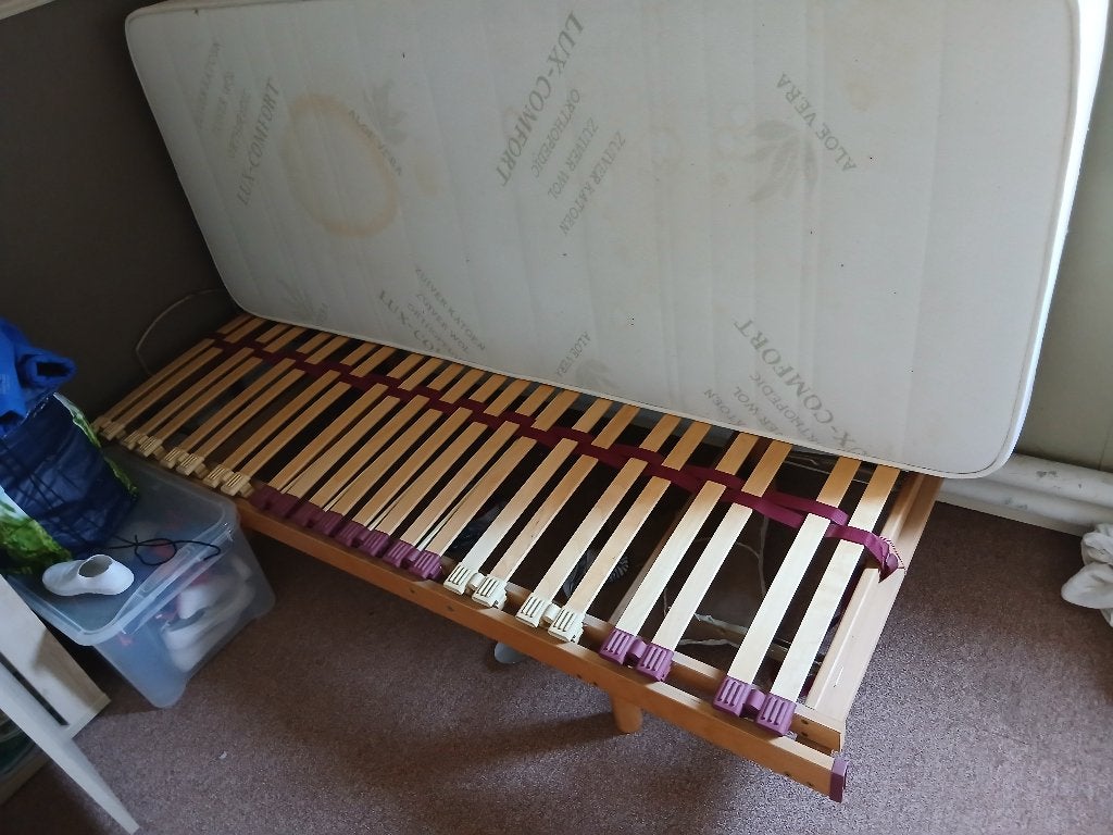 Bed, Ophalen, 90 cm, Eenpersoons, Bruin