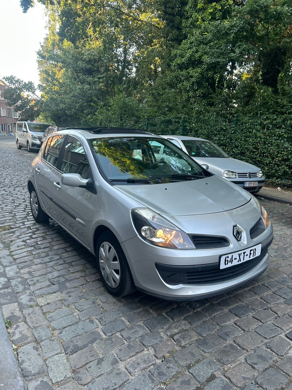 Renault clio prete a être immatriculée, Autos, Renault, Particulier, Clio, Essence, Enlèvement