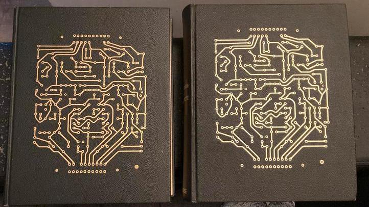 Encyclopedie van elektriciteit Deel 1 en 2 Larousse., Ophalen, Zo goed als nieuw, Overige onderwerpen, Los deel