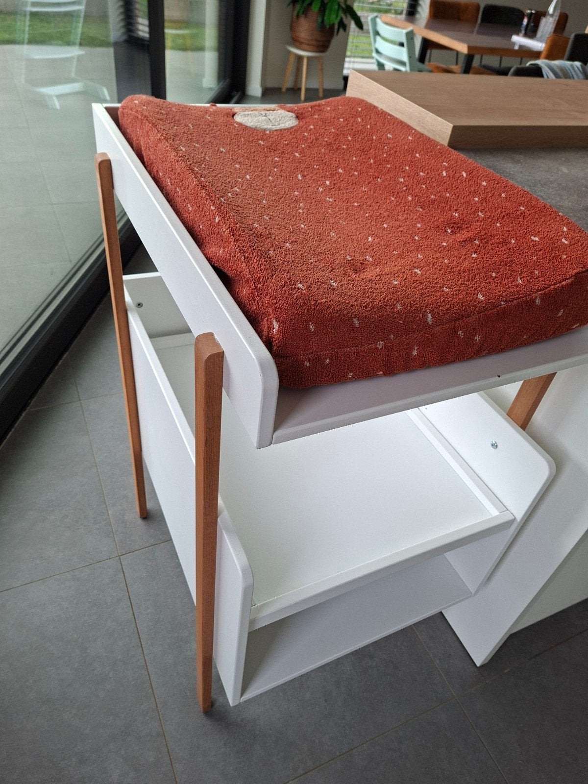 Quax vintage verzorgingstafel met uitschuifbare lade, Kinderen en Baby's, Ophalen, Gebruikt, Tafel