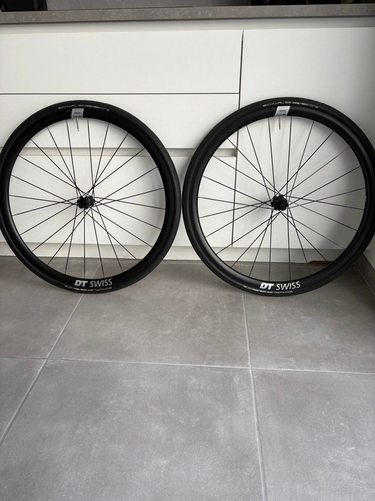 Dt swiss a1800 + schwalbe one, Enlèvement, Comme neuf
