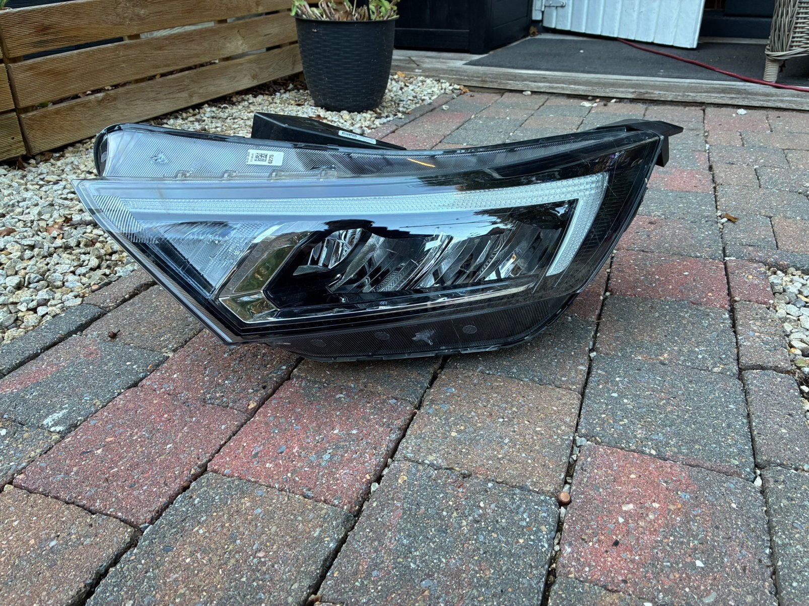 Koplamp i20, Ophalen