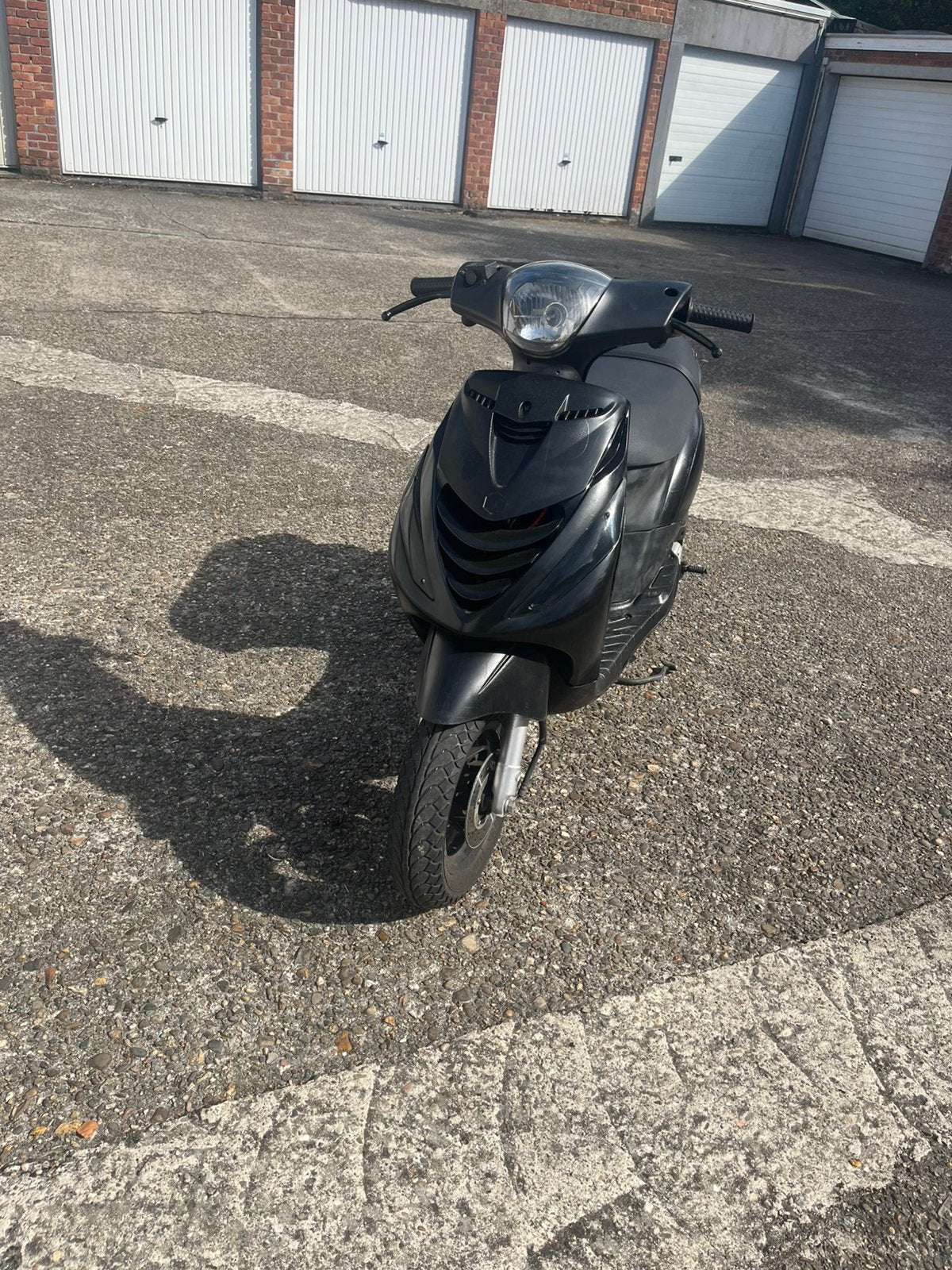 Piaggio zip 4 takt, Vélos & Vélomoteurs, Scooters | Piaggio, Zip, Enlèvement, Utilisé, Classe A (25 km/h)