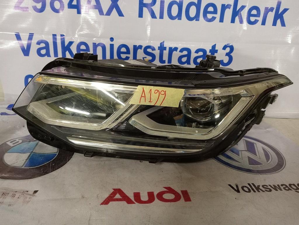 Koplamp VW Tiguan 5NA Facelift IQ.LIGHT LED Links 5NB941082, Gebruikt, -, Volkswagen, -