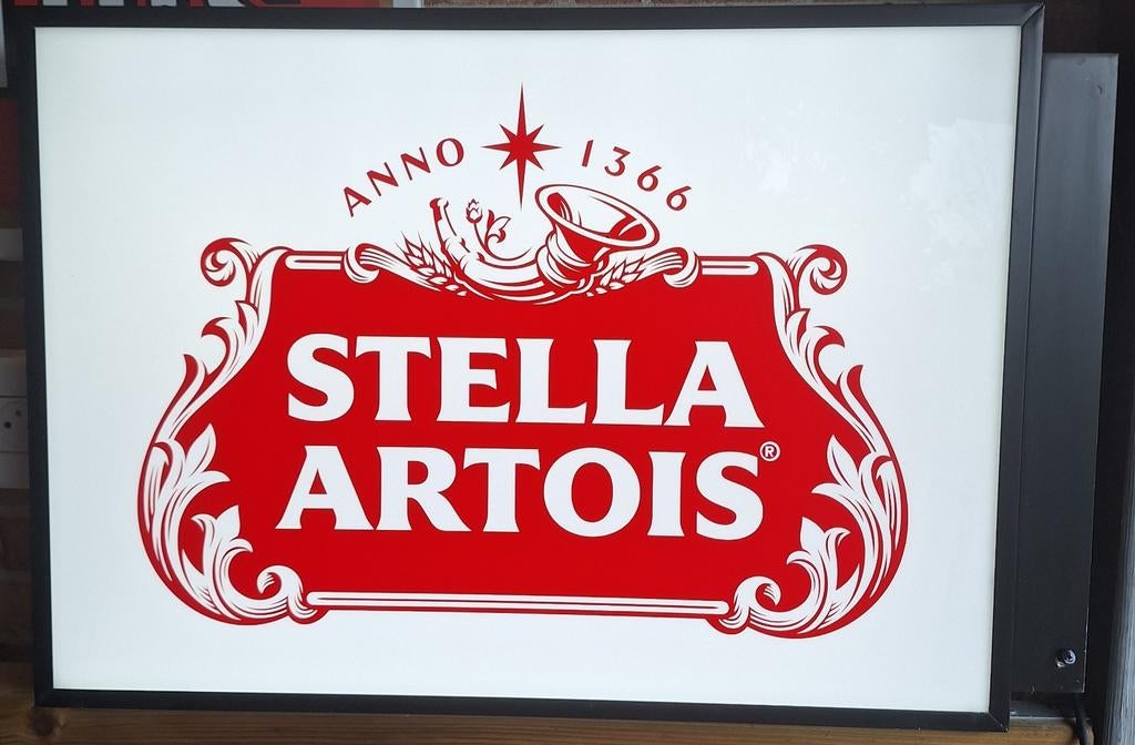 Stella Artois lichtreclame, Ophalen