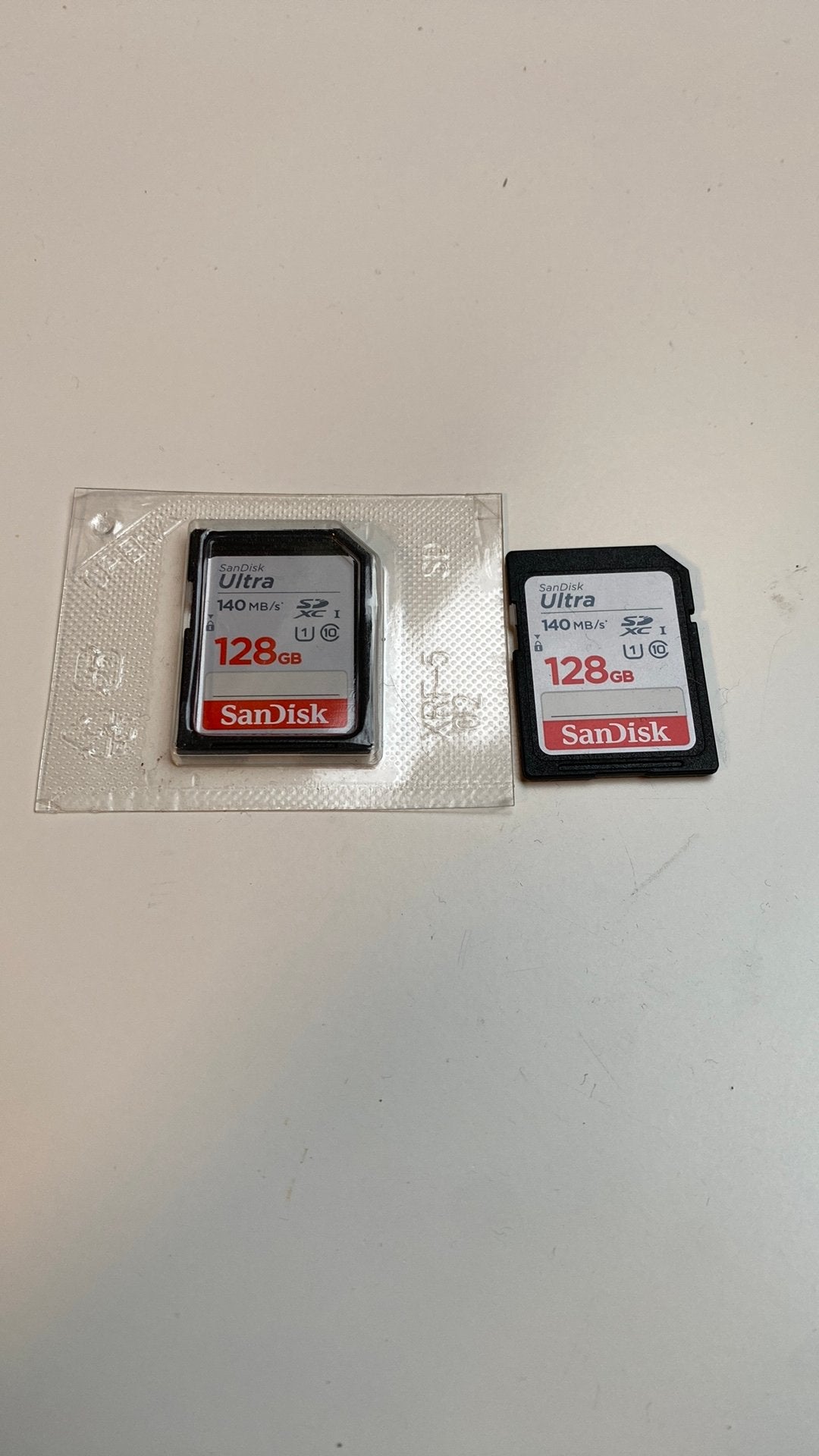 SanDisk Ultra 128gb, TV, Hi-fi & Vidéo, Photo | Cartes mémoire, Neuf, SD, Enlèvement ou Envoi, Autres