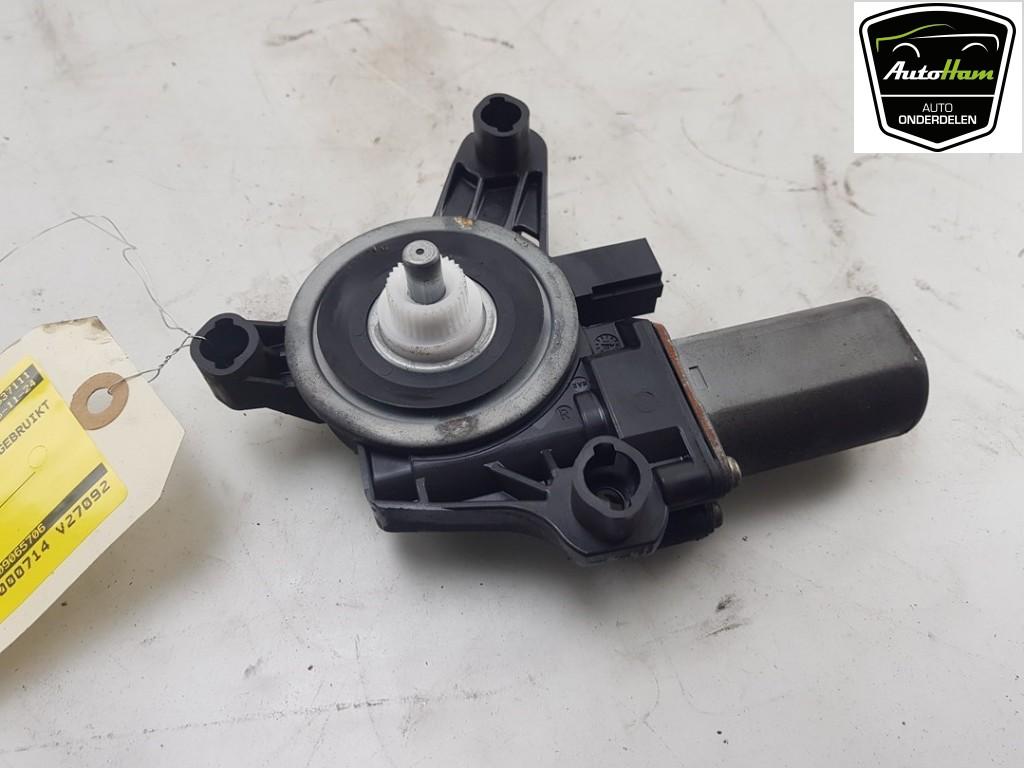 MOTEUR LEVE VITRE ELECTRIQUE Mercedes-Benz GLA (H247), Autos : Pièces & Accessoires, Brose SE, Mercedes-Benz, Info@brose.com, Utilisé