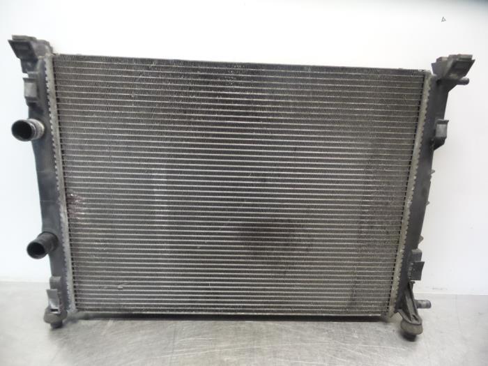 Radiateur van een Renault Megane (Megane 2 02-), Gebruikt, -, Renault, -