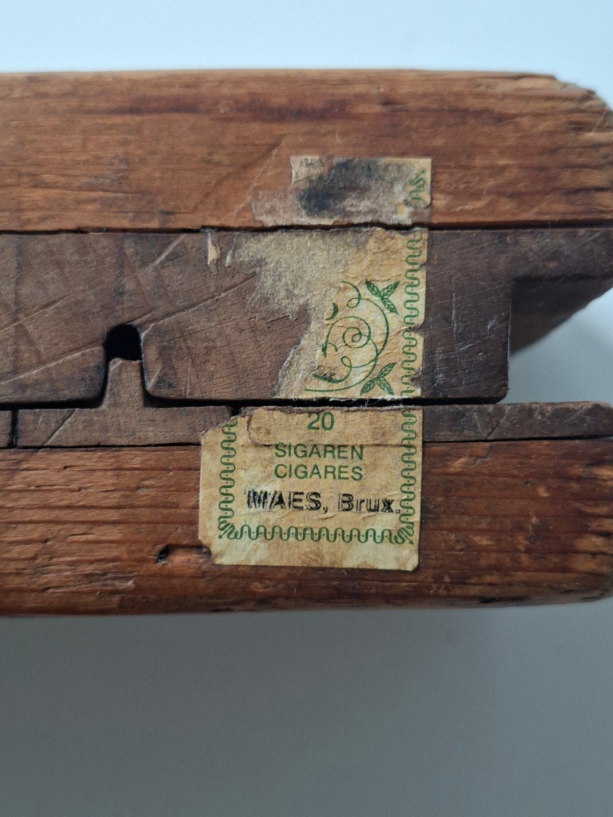 Antieke Belgische sigarenmal – MAES, Bruxelles, Antiek en Kunst, Ophalen of Verzenden