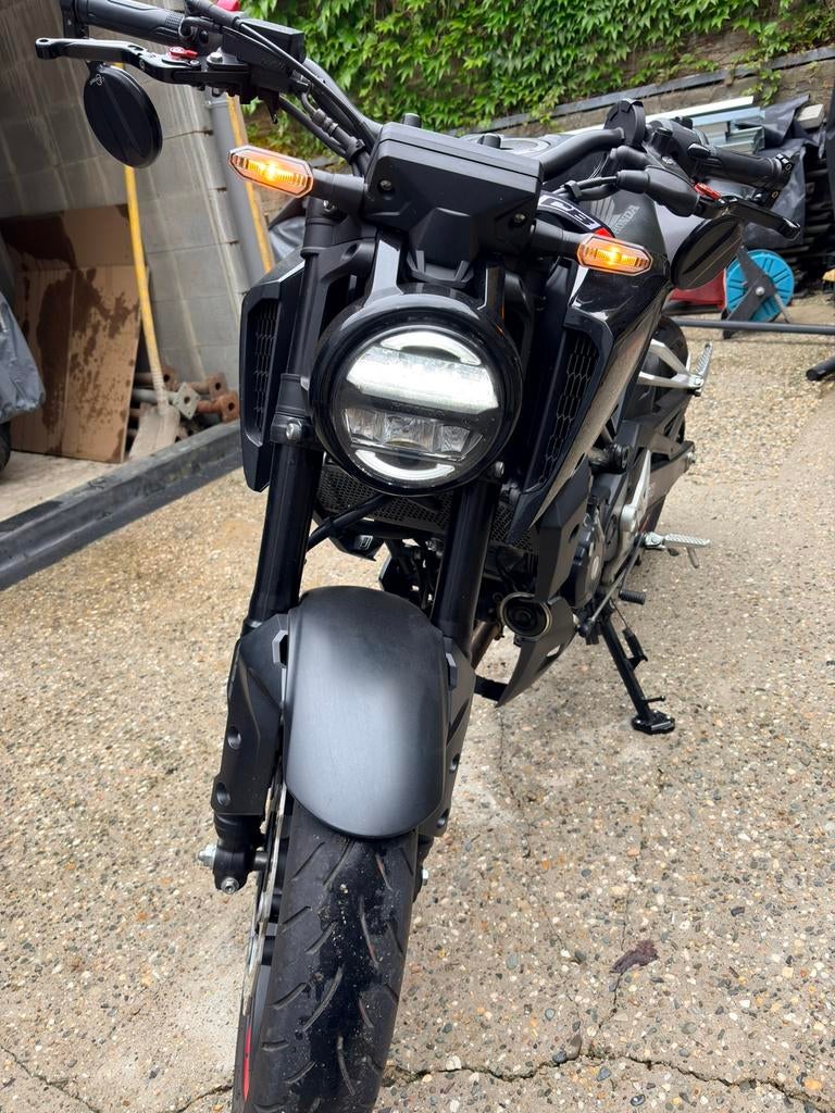 Honda cb125r, Motoren, Motoren | Honda, Particulier, Minimaal motorrijbewijs A1, ABS, LED Verlichting, Sportuitlaat, Handgeschakeld