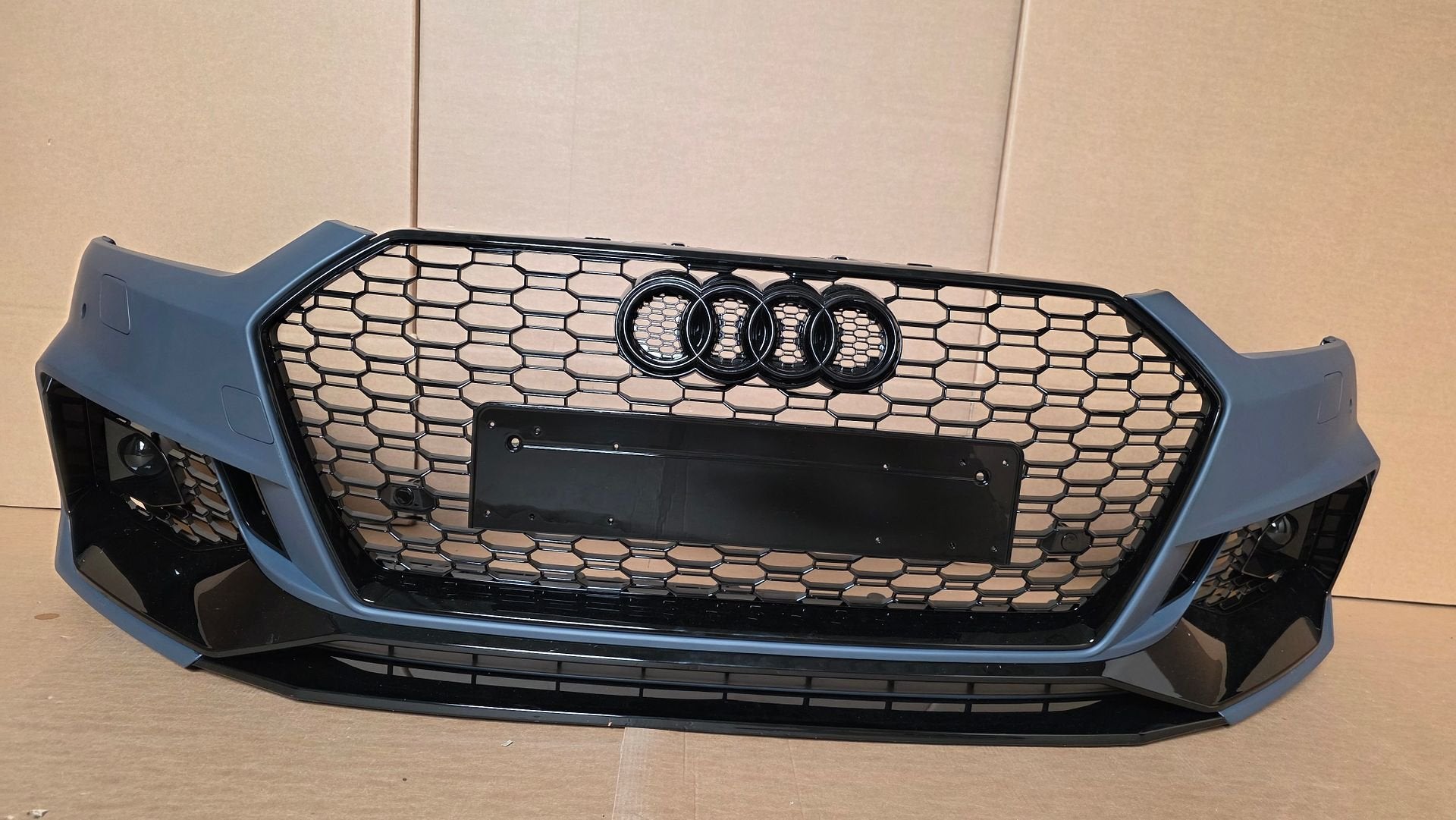 Voorbumper Audi A5 B9 8W F5 RS5 LOOK NIEUW bj.2016-2019 RS 5, Auto-onderdelen, -, Voor, Nieuw, Ophalen of Verzenden