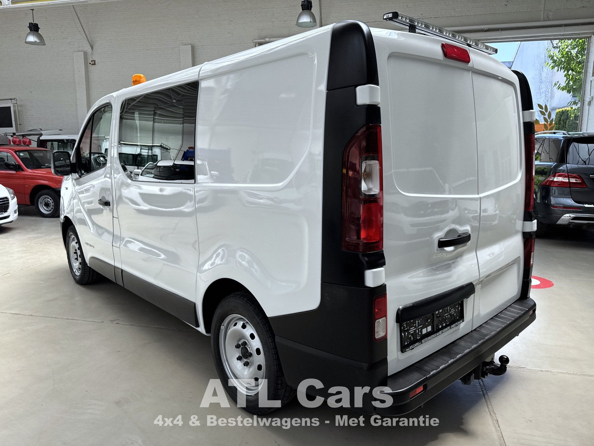 Renault Trafic 1.6D | LICHTE VRACHT | DUBBELE CABINE | EURO, Voorwielaandrijving, USB, Stof, Gebruikt