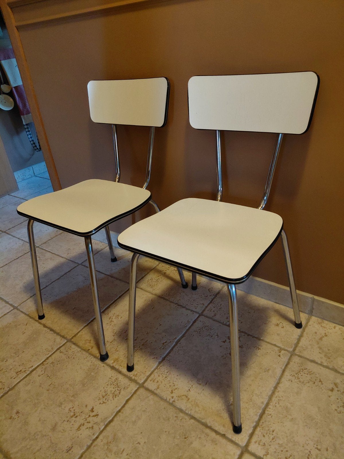 2 vintage formica stoelen, Maison & Meubles, Deux, Enlèvement, Utilisé, Autres matériaux