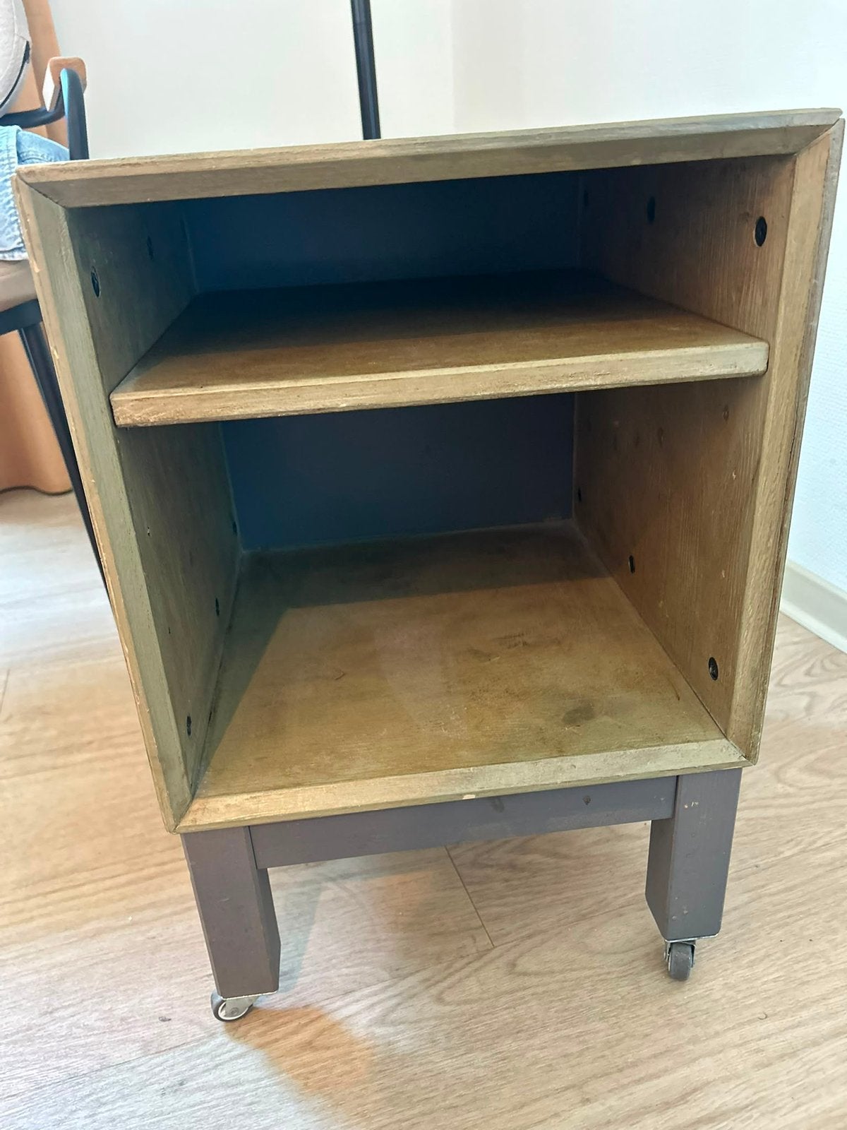 Ikea nachtkastje, 45 à 65 cm, Enlèvement, Utilisé, 55 à 70 cm