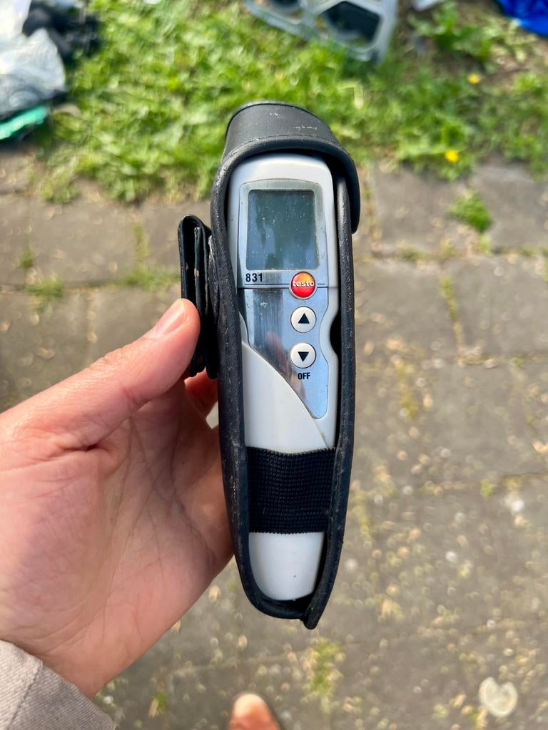 Testo 831 infrarood thermometer (professioneel), Ophalen