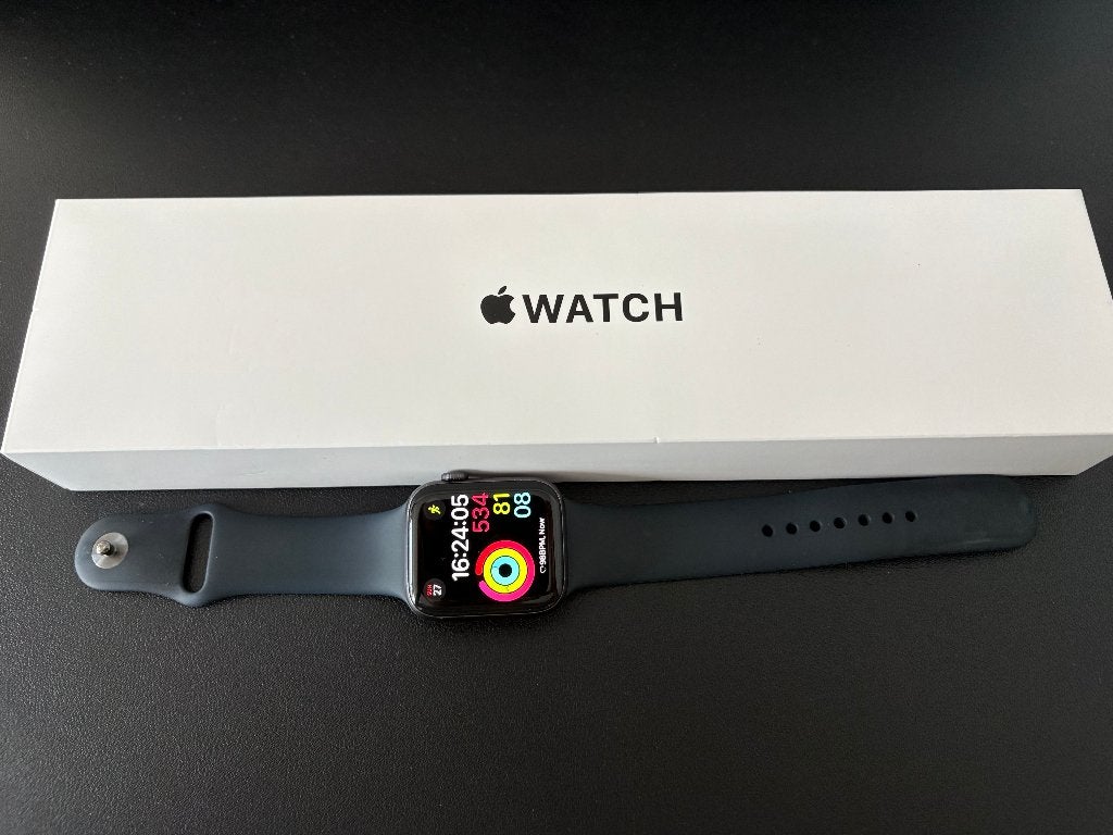 Apple Watch SE 44 mm (2020) avec boîte d'origine, Enlèvement, Battement de coeur, Utilisé, IOS