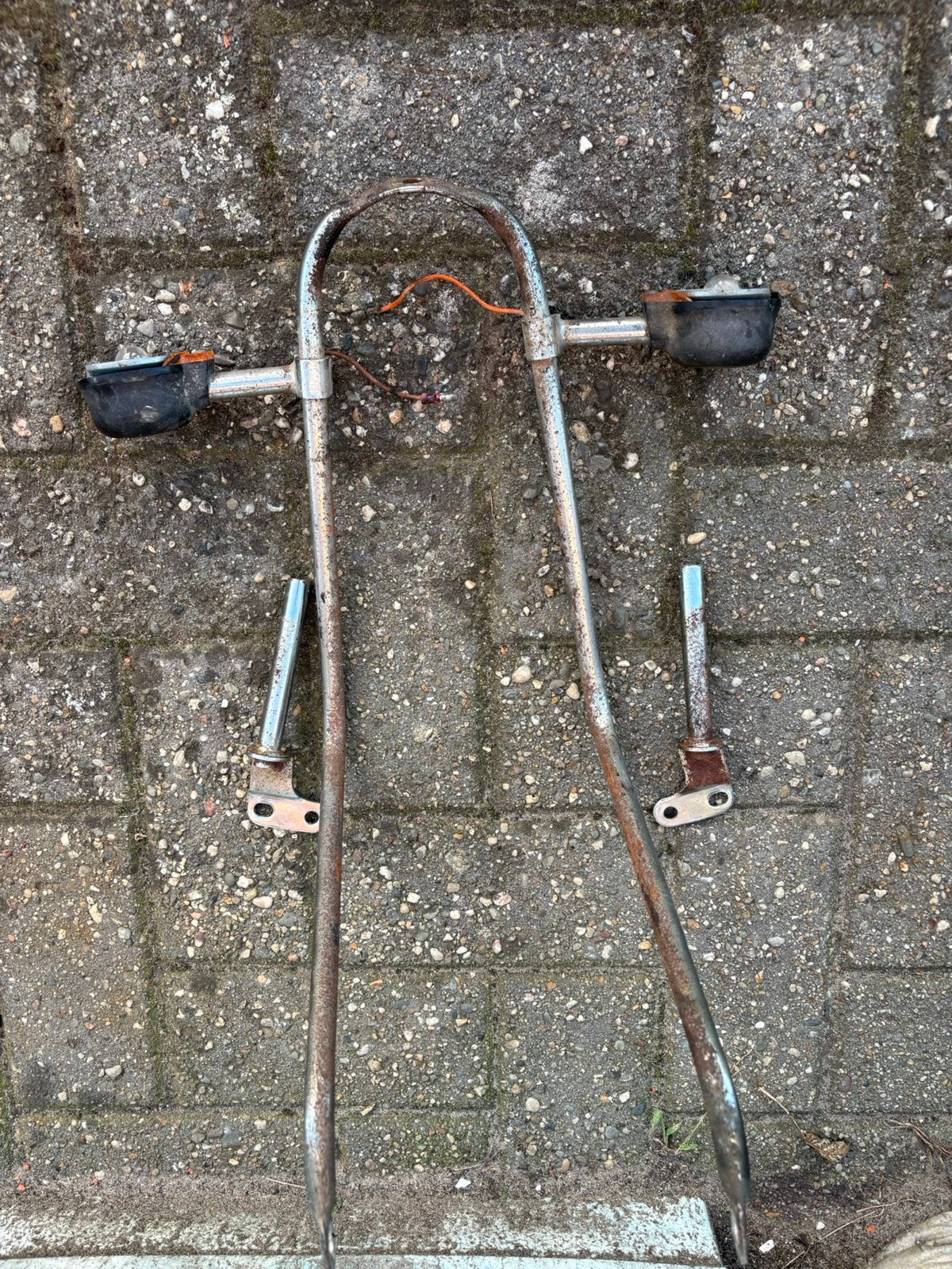 support de garde-boue et bras gauches Honda Camino, Vélos & Vélomoteurs, Enlèvement ou Envoi, Utilisé