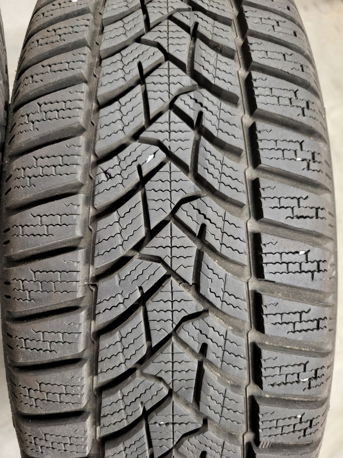 Dunlop winterbanden op velg (set van 4), maat 195/65R15, Auto-onderdelen, Ophalen, Winterbanden, Band(en)