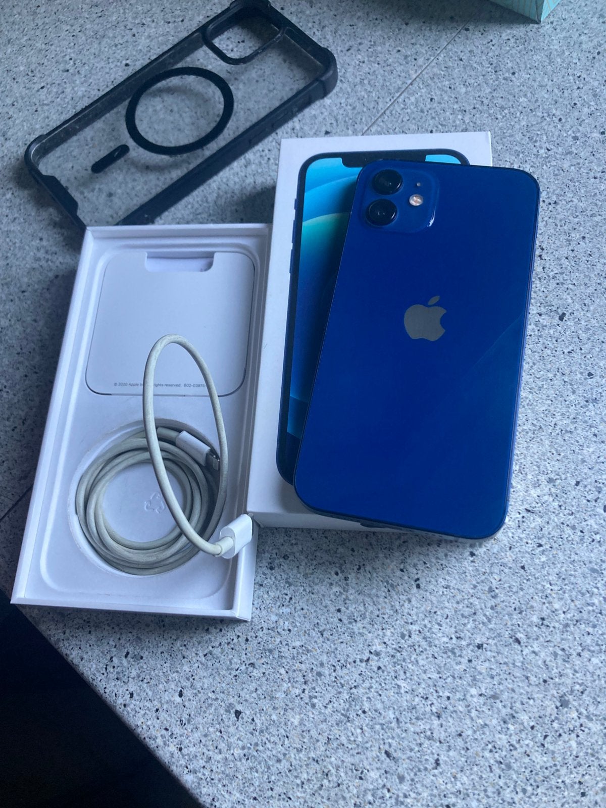 iPhone 12, Comme neuf, Enlèvement, Bleu, 100 %
