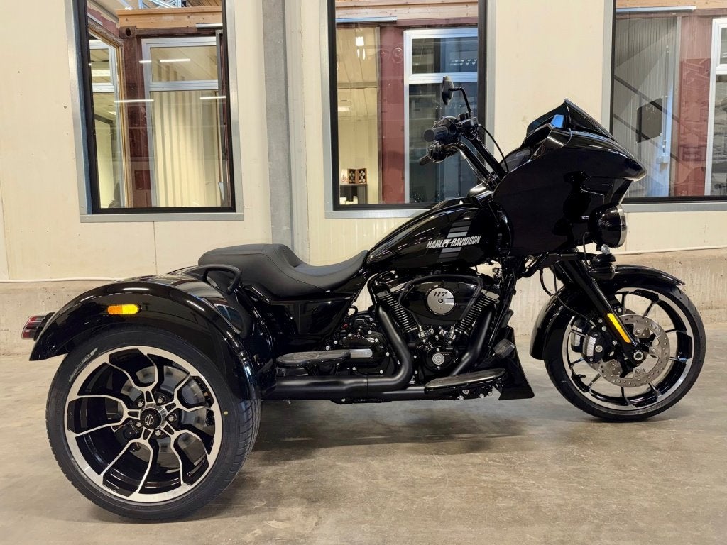 Harley-Davidson Trike FLTRT ROAD GLIDE 3 (bj 2026), Harley-Davidson, Customerservices@harley‑davidson.com, 3700 West Juneau Avenue
WI 53208  Milwaukee, US