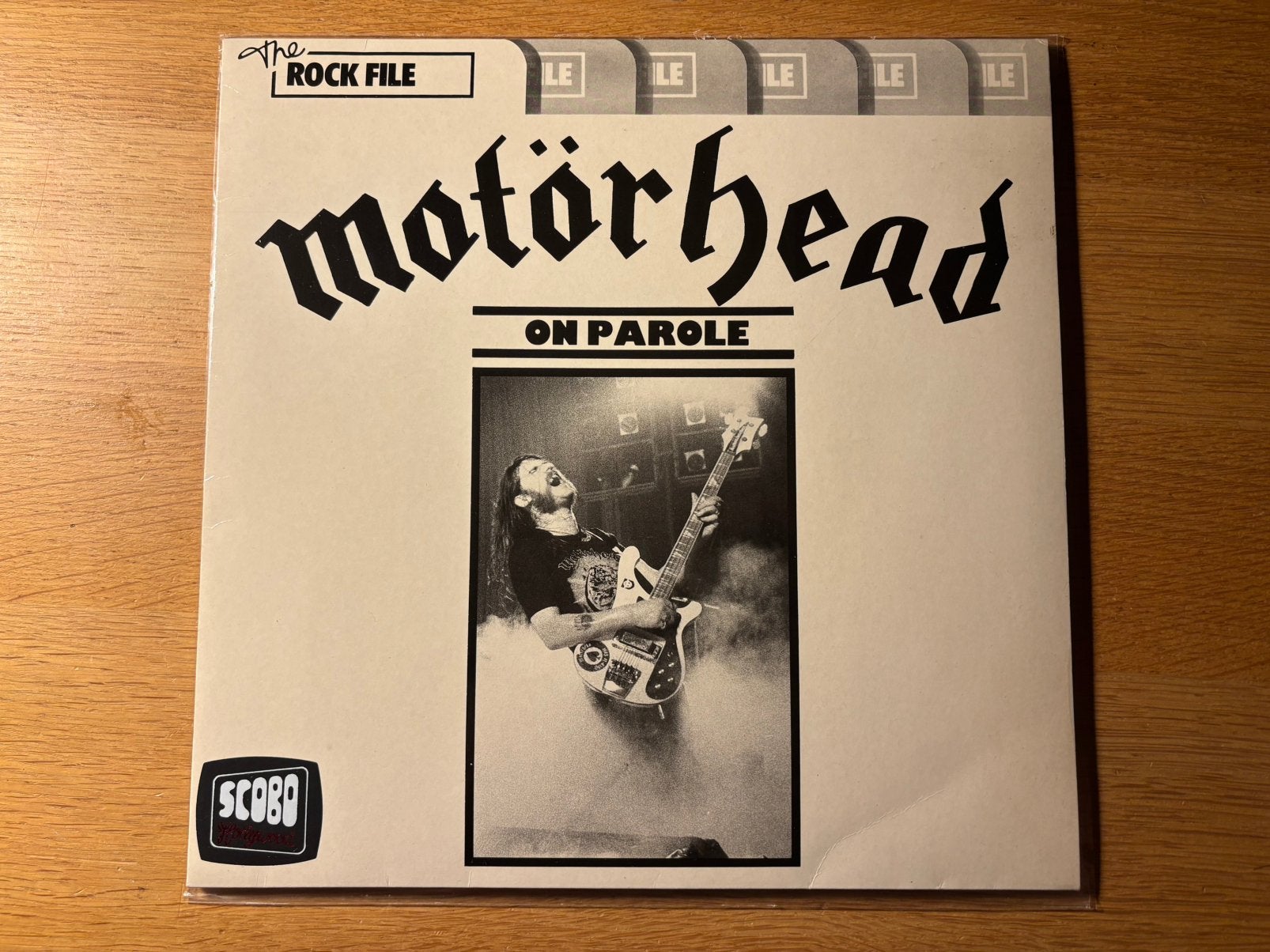 LP Motörhead On Parole - vinyl album, Comme neuf, Enlèvement, Hard rock, Housse de protection extérieure