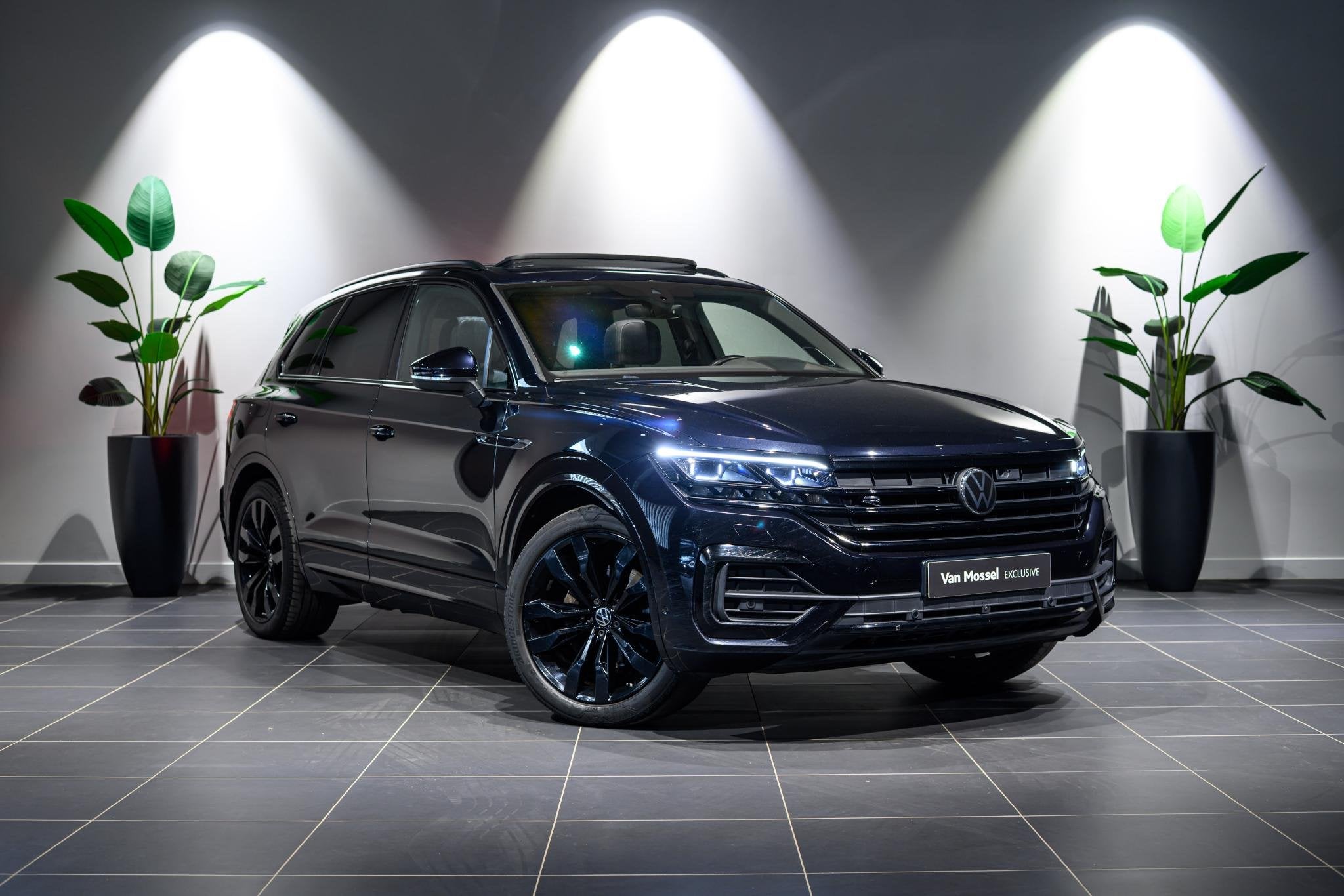 Volkswagen Touareg 3.0 V6 210kW 4WD R-Line (automatique), Autos, Volkswagen, Entreprise, 5 portes, 6 cylindres, Quatre roues motrices / 4X4