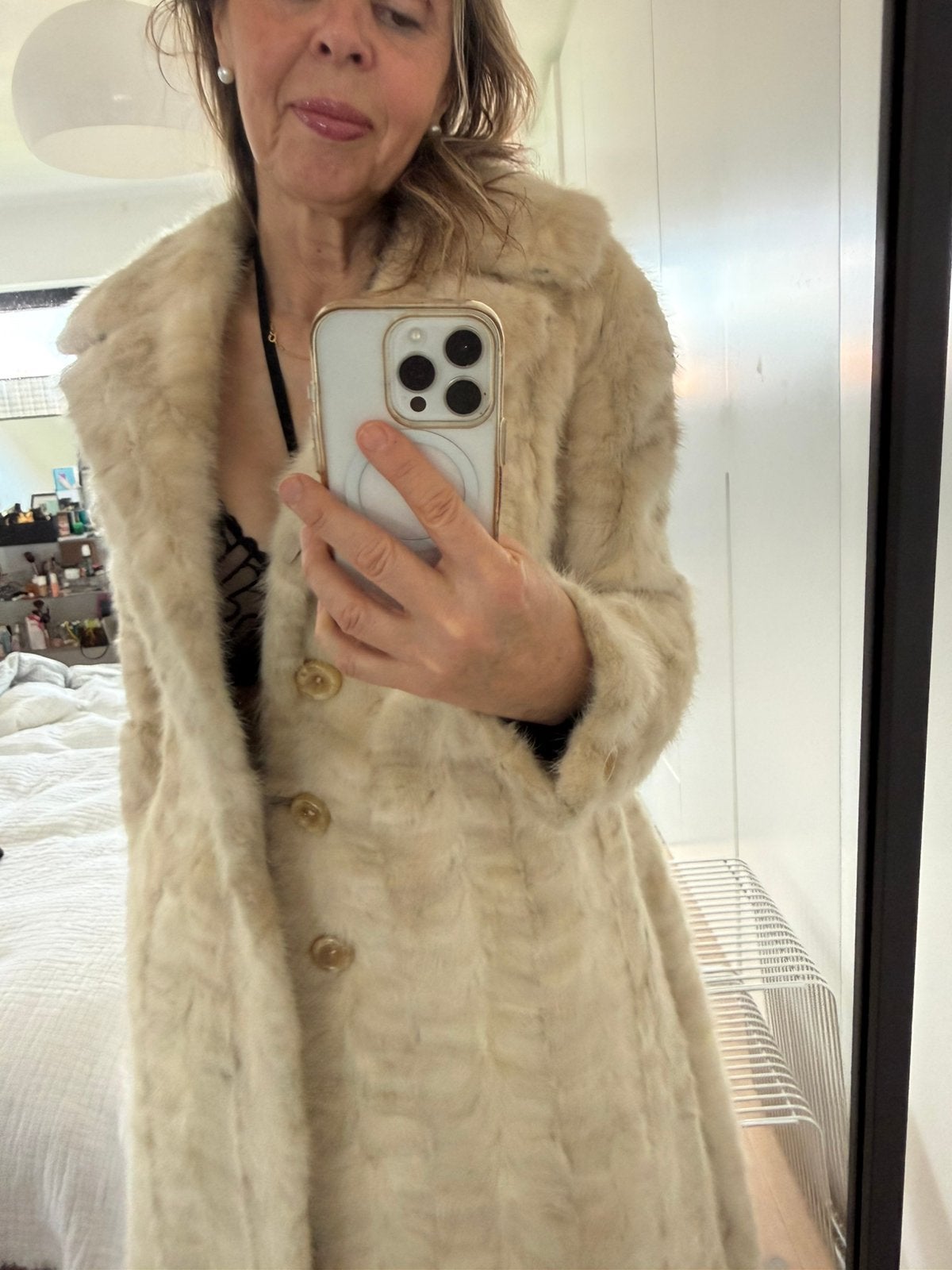 Manteau de fourrure en vison, Vêtements | Femmes, Enlèvement ou Envoi, Porté, Taille 38/40 (M), Beige