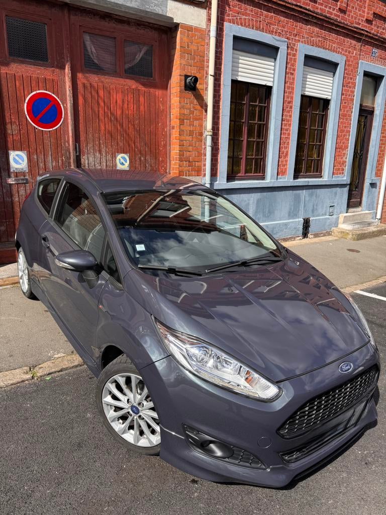 Ford Fiesta, Autos, Ford, Particulier, Fiësta, Bluetooth, Berline, 3 portes, Boîte manuelle, Bleu, Noir, Enlèvement