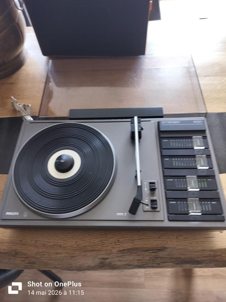 Tourne disque Philips, Enlèvement, Philips