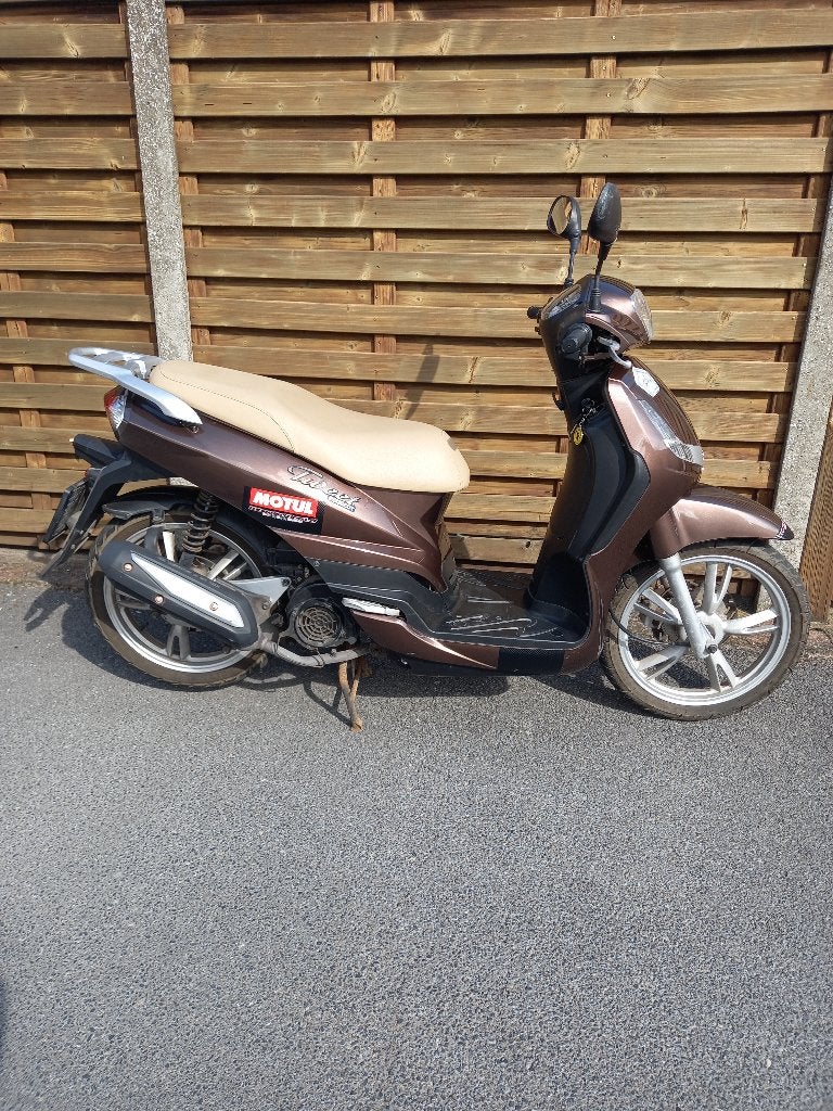 Peugeot 125cc 5600km !, Motoren, Scooter, Gebruikt, Particulier, 125 cc