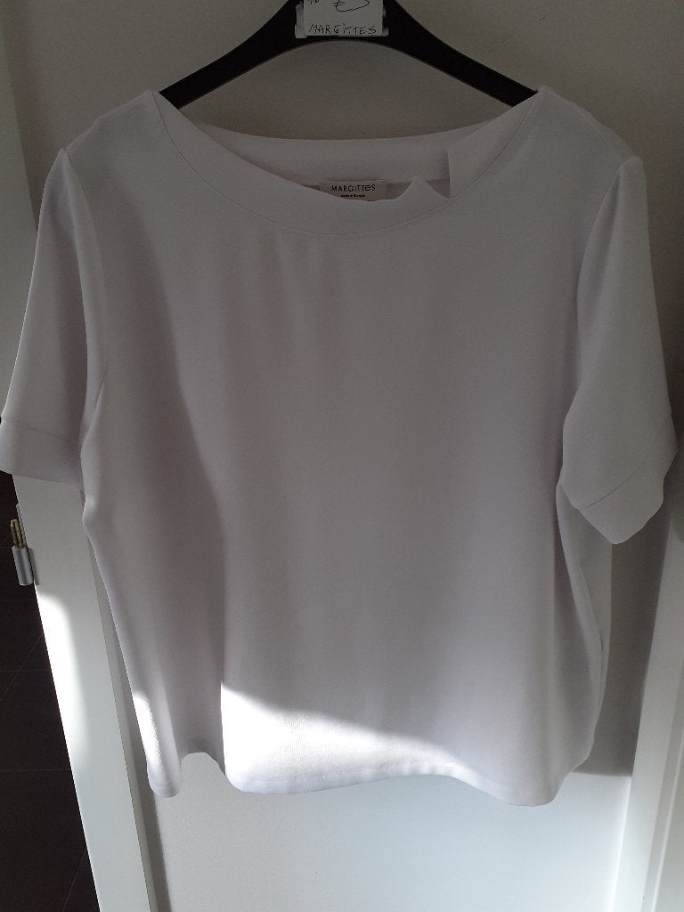MARGITTES Witte top  Maat: 46 Prijs: € 3, Wit, MARGITTES, Gedragen, Shirt of Top