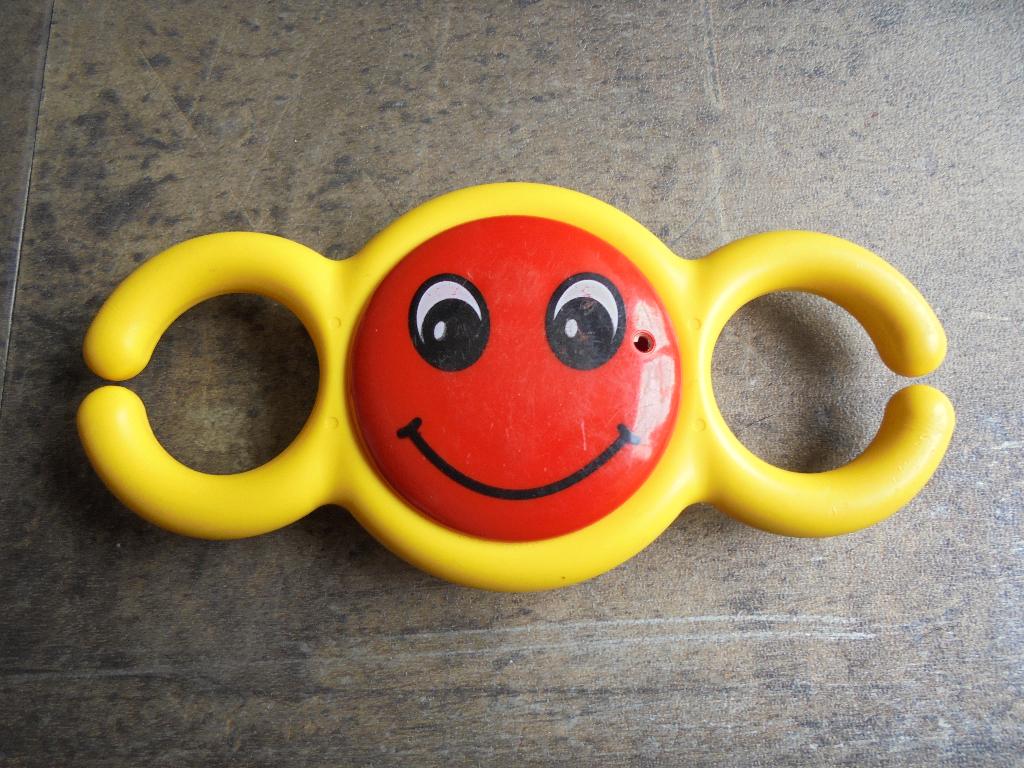 Lego Primo Teether Chain Link with Face Pattern (zie foto's), Enfants & Bébés, Jouets | Duplo & Lego, Enlèvement ou Envoi, Utilisé