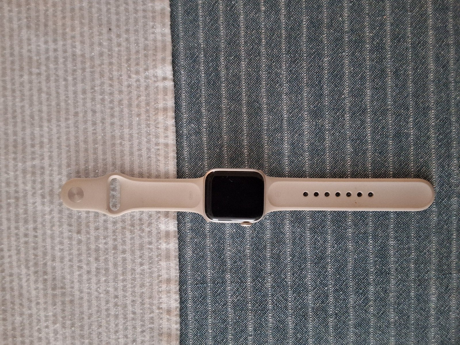 Te koop: Apple Smart Watch (rose/gold), Ophalen, Hoogte, Apple Watch, IOS