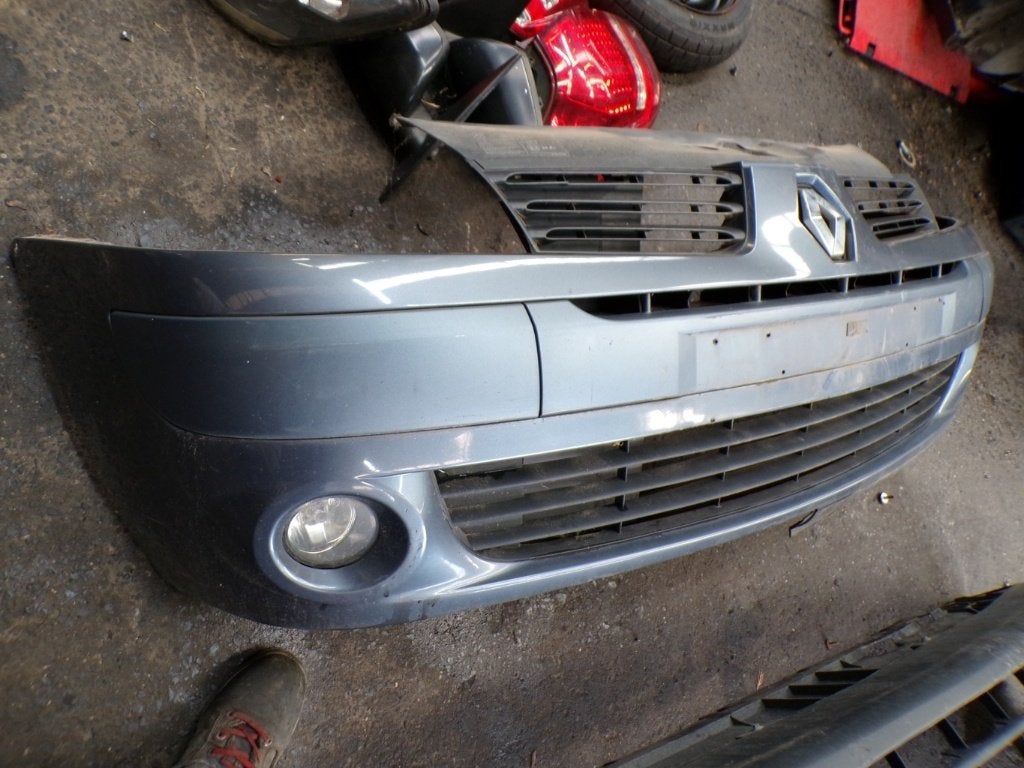 Pare choc avant Renault Clio 2 2001-2006 LP/15648, Autos : Pièces & Accessoires, Pare-chocs, Renault, Enlèvement, Utilisé