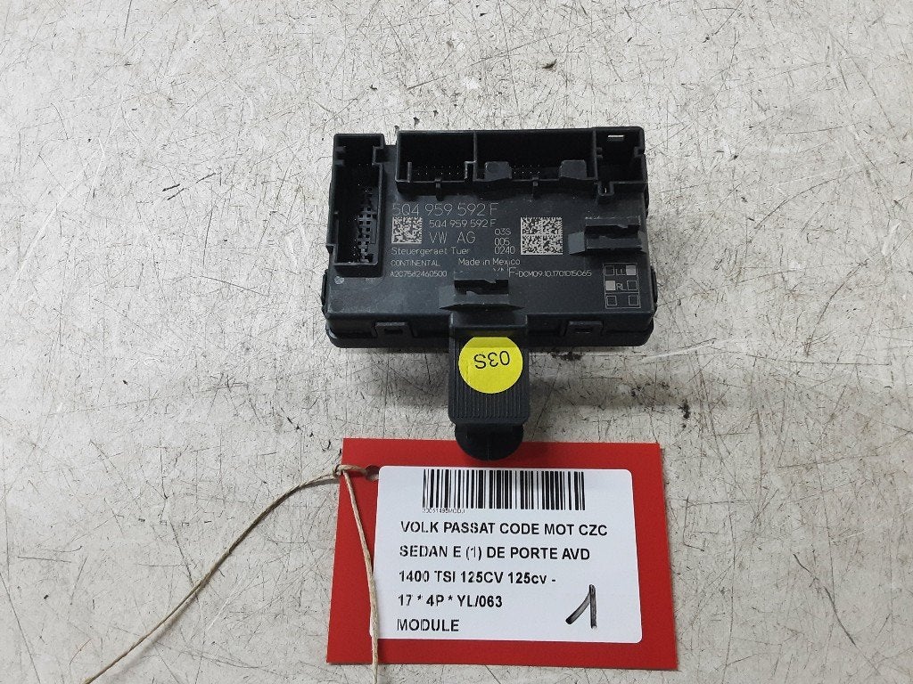 UNITE ELECTRONIQUE Volkswagen Passat (3G2) (5Q4959592F), Volkswagen, Volkswagen AG, Utilisé, Kundenbetreuung@volkswagen.de