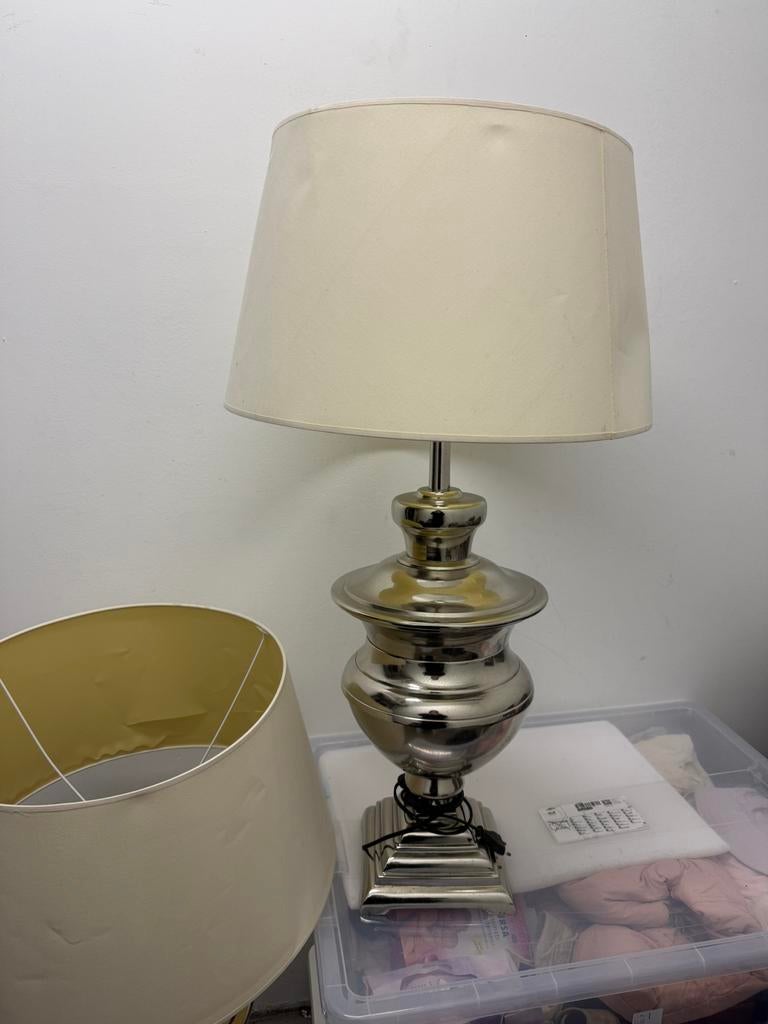 Lampe élégante style classique, Maison & Meubles, Enlèvement, Comme neuf, Métal