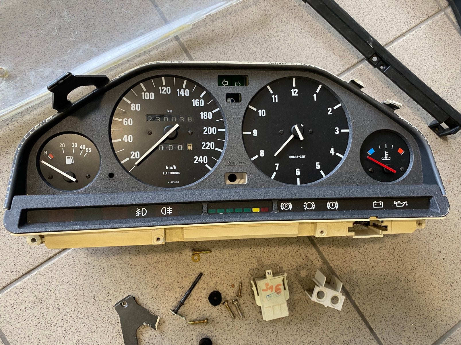 BMW E30 Compteur pour pièces, Autos : Pièces & Accessoires, Enlèvement, BMW