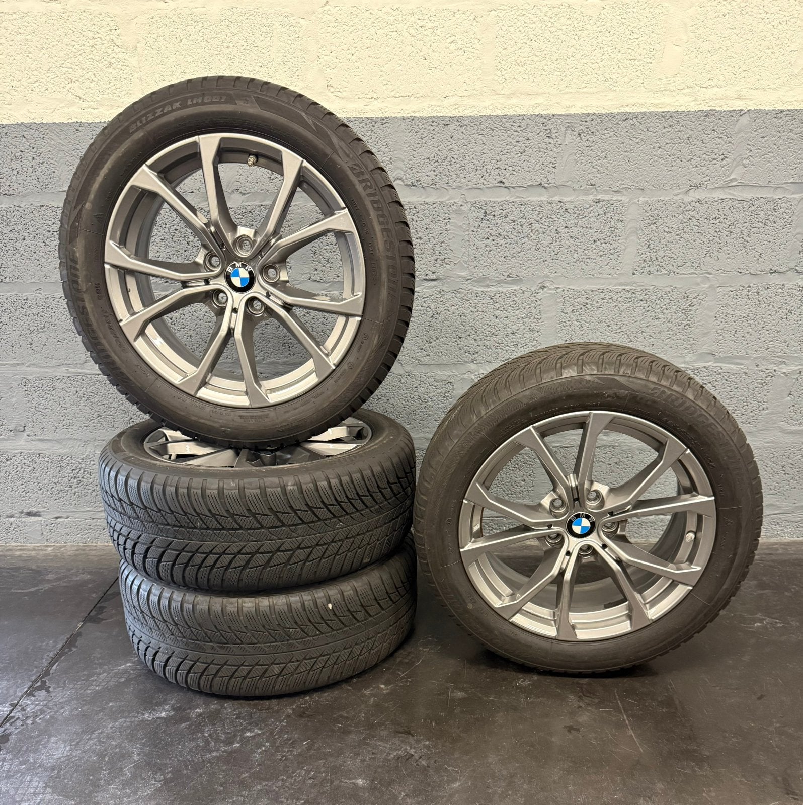BMW 3serie G20 G21 en 4 serie G22 G23 winterbanden, Auto-onderdelen, Banden en Velgen, Ophalen, Gebruikt, Banden en Velgen, 17 inch