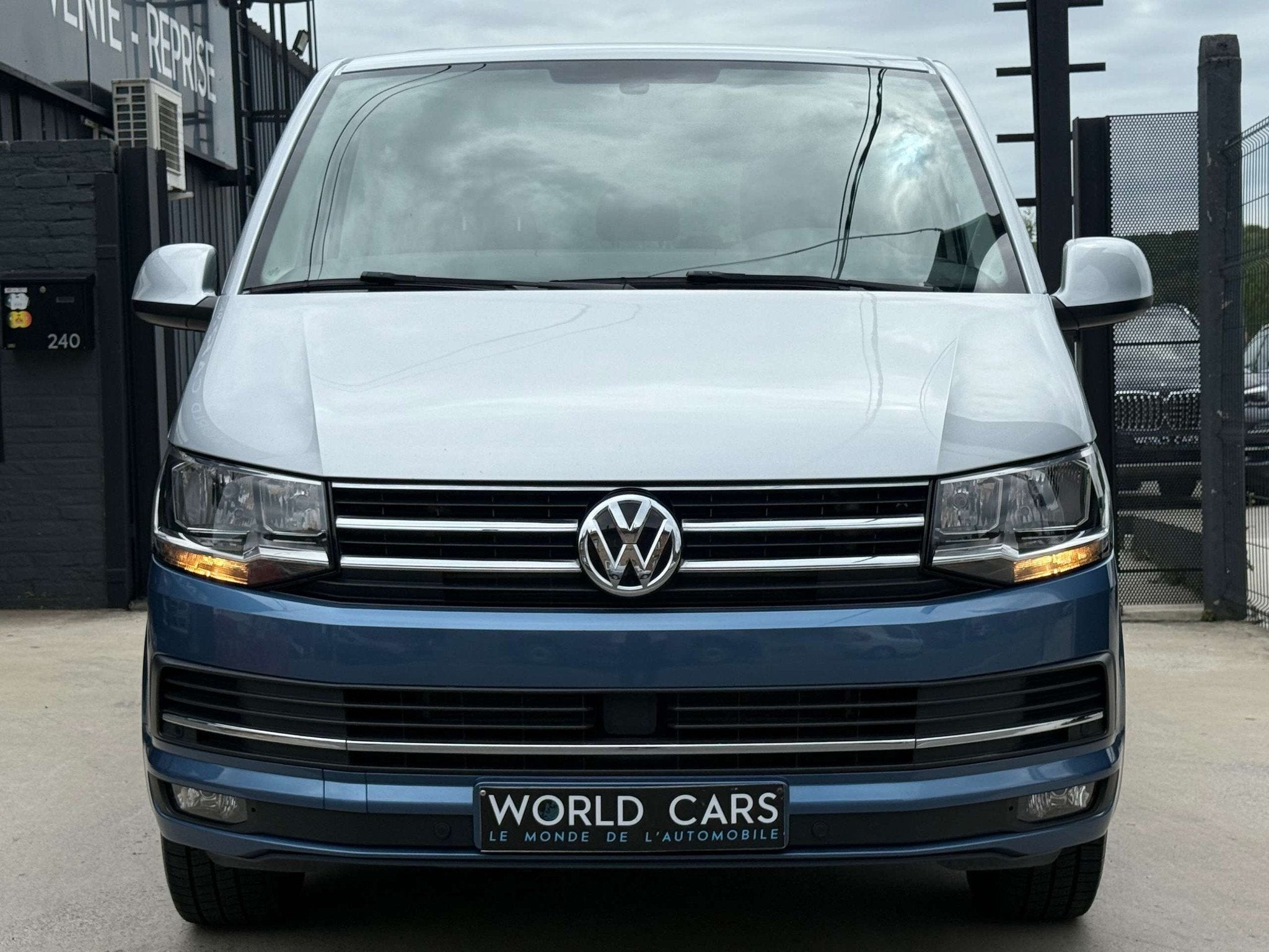 Volkswagen T6 Caravelle 2.0 TDi 150CV DSG TVAC*BTWIN - 8 PLA, Auto's, Volkswagen, 4 deurs, Stof, Gebruikt, 4 cilinders